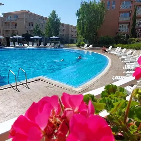 In Sunny Day 6 Complex Hotel Słoneczny Brzeg