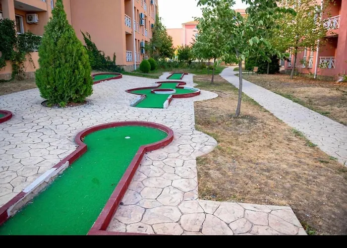 Hotel In Sunny Day 6 Complex