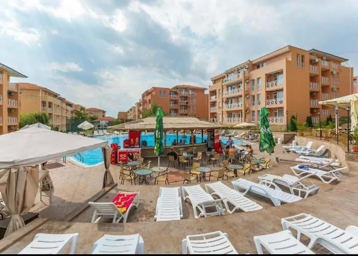 In Sunny Day 6 Complex Hotel *