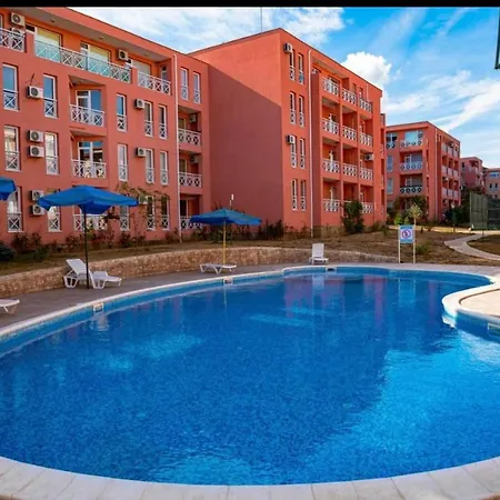 In Sunny Day 6 Complex Słoneczny Brzeg