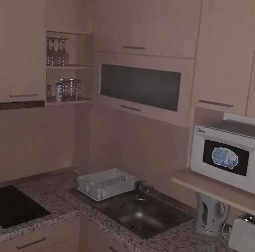 In Sunny Day 6 Complex Hotel *