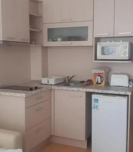 In Sunny Day 6 Complex Hotel *