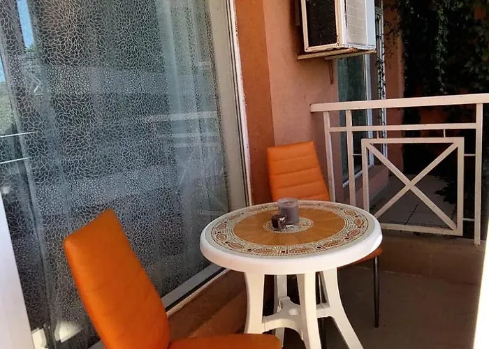 Hotel In Sunny Day 6 Complex